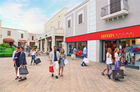 sicilia outlet village website